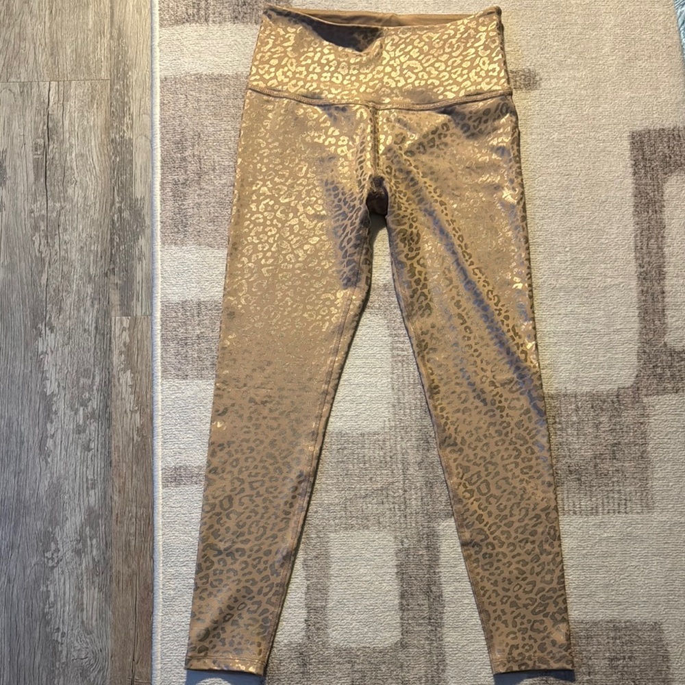 Beyond Yoga Gold Leopard Print Leggings